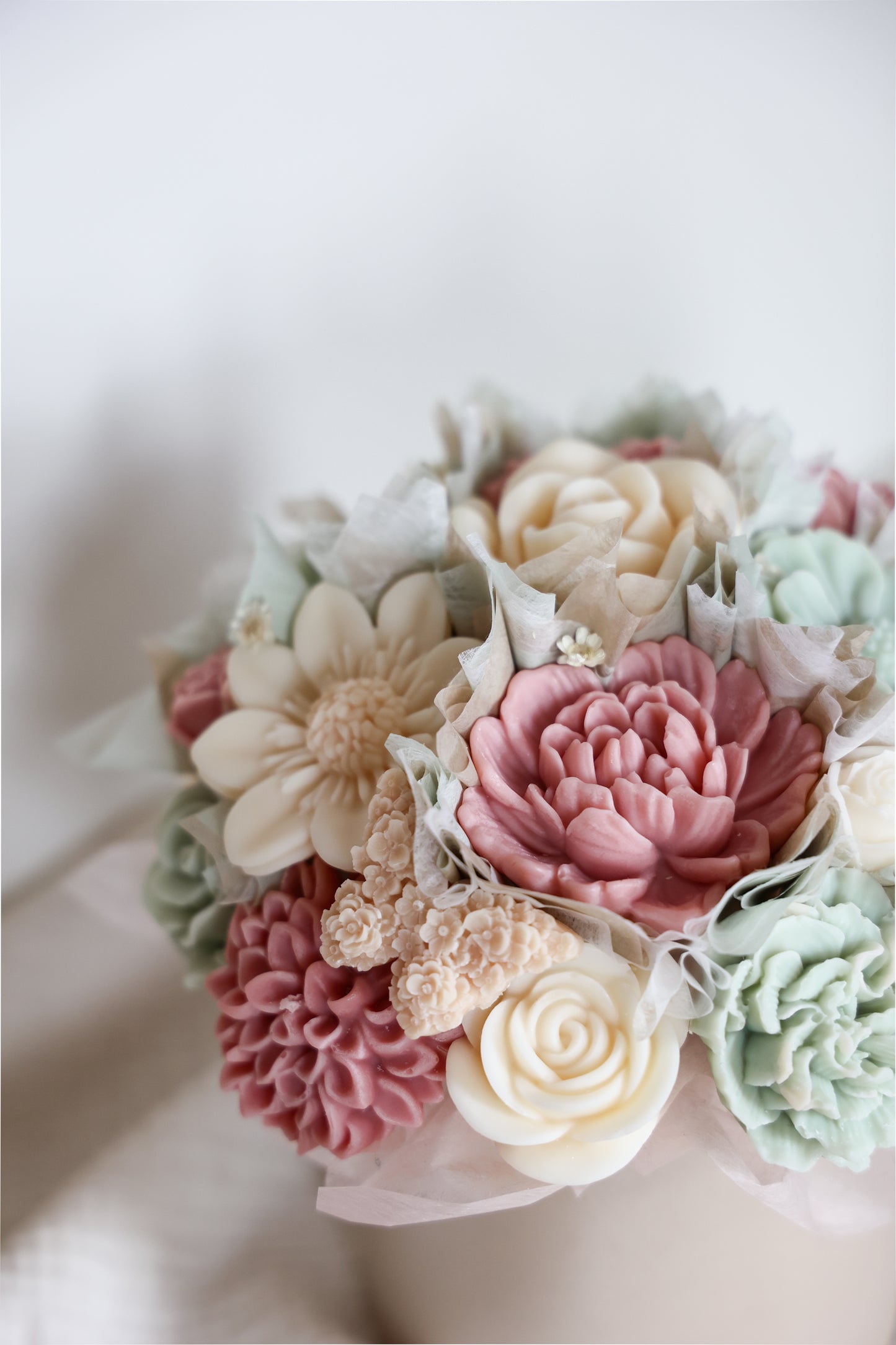 Blumenstrauß aus Wachblüten Beige Pearl