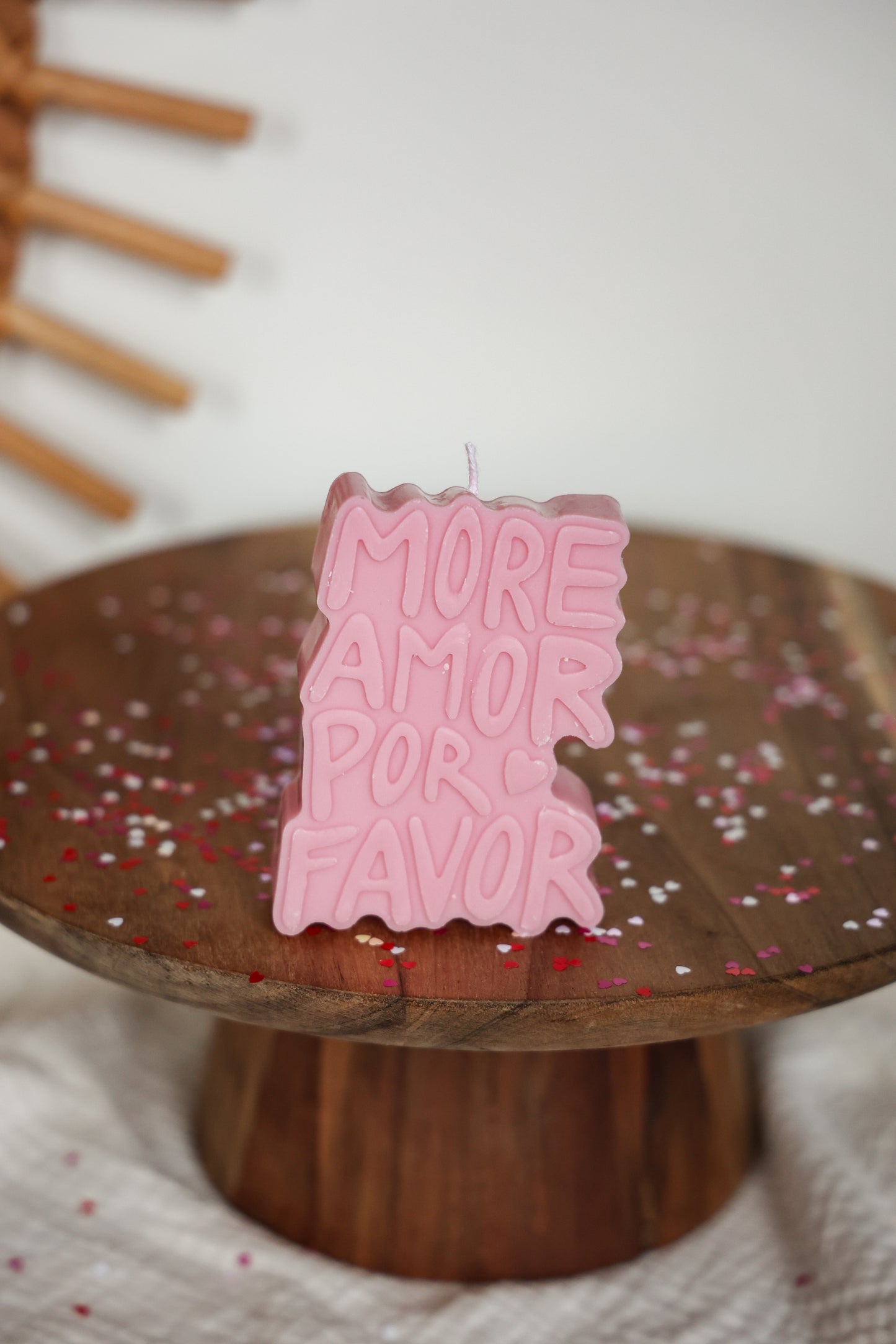 More amour por favor