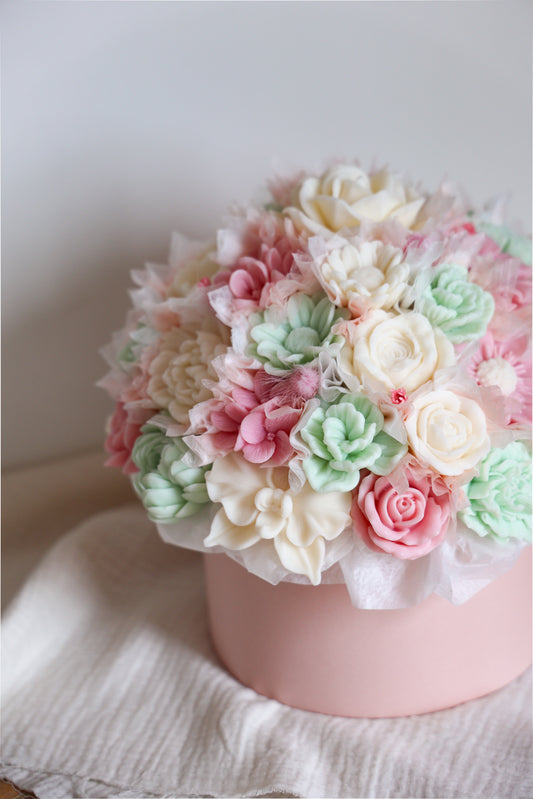 XL Blumenstrauß aus Wachsblüten Pastell Rosa/Mint