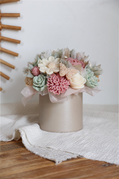 Blumenstrauß aus Wachblüten Beige Pearl