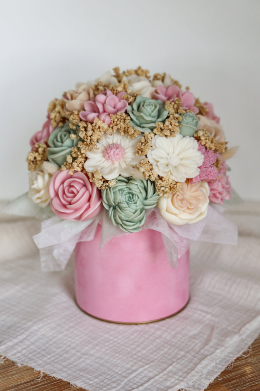 Blumenstrauß aus Wachsblüten Samt Pastell/Salbei