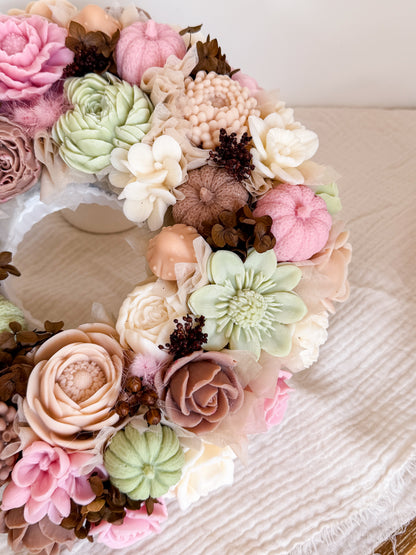 Herbst Blumenkranz aus Wachsblüten