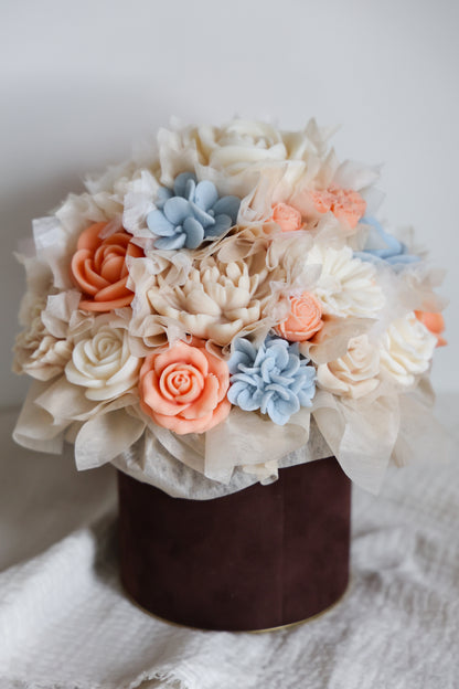 Blumenstrauß aus Wachsblüten Samt Choco