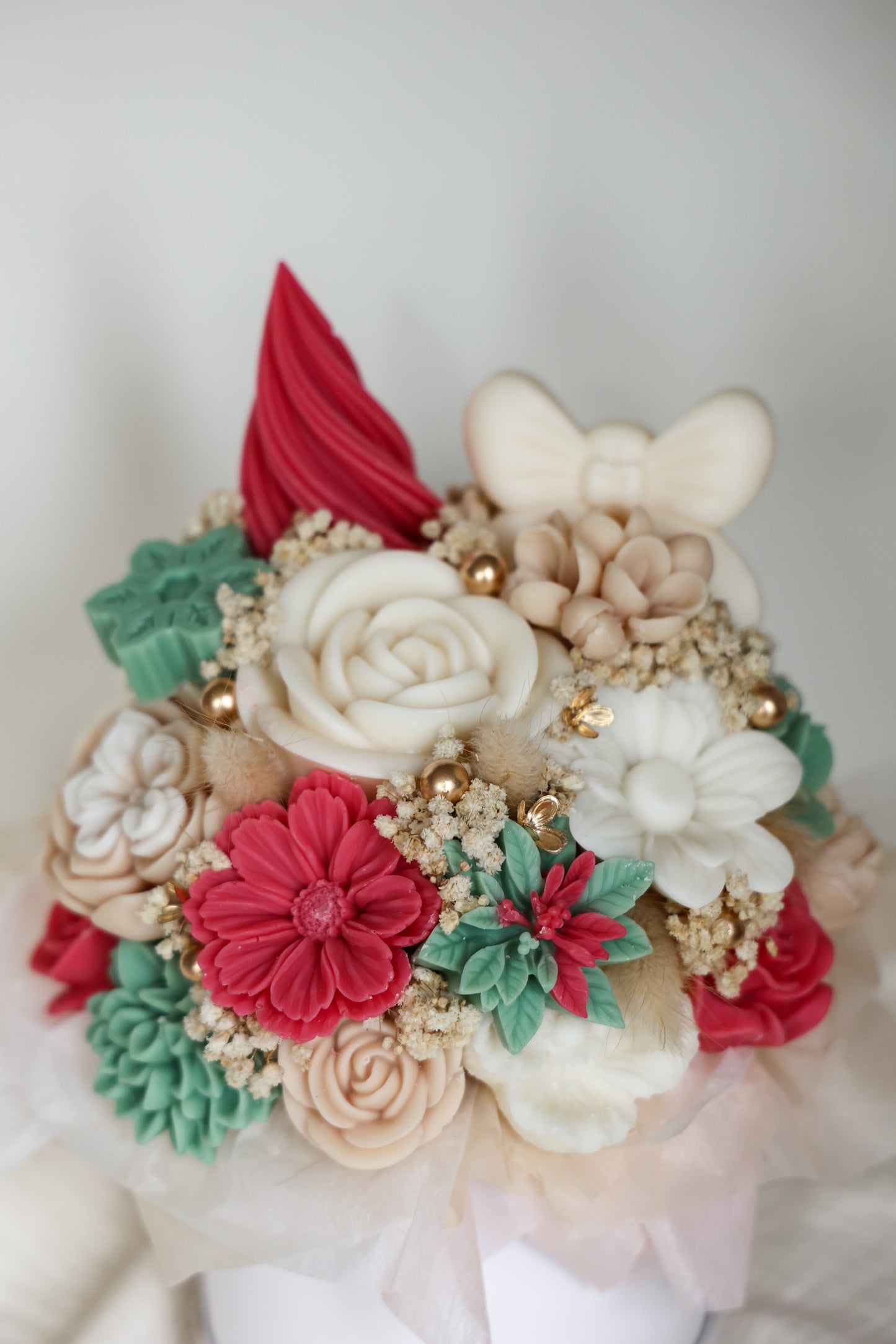 Weihnachtsblumenstrauß aus Wachs Tanne/Berry