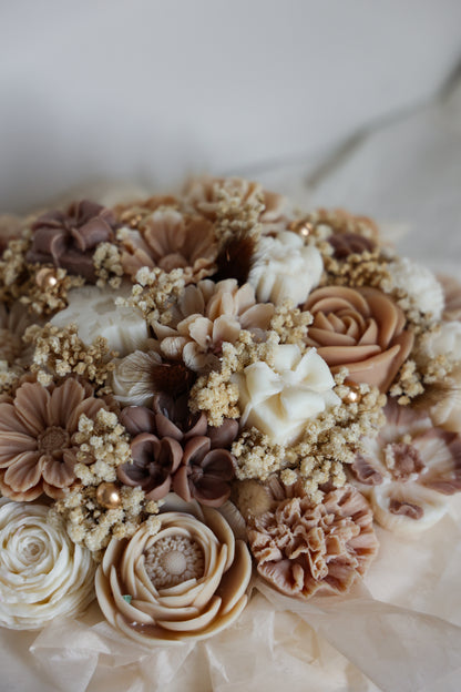 Weihnachtsgesteck aus Wachsblüten XXL