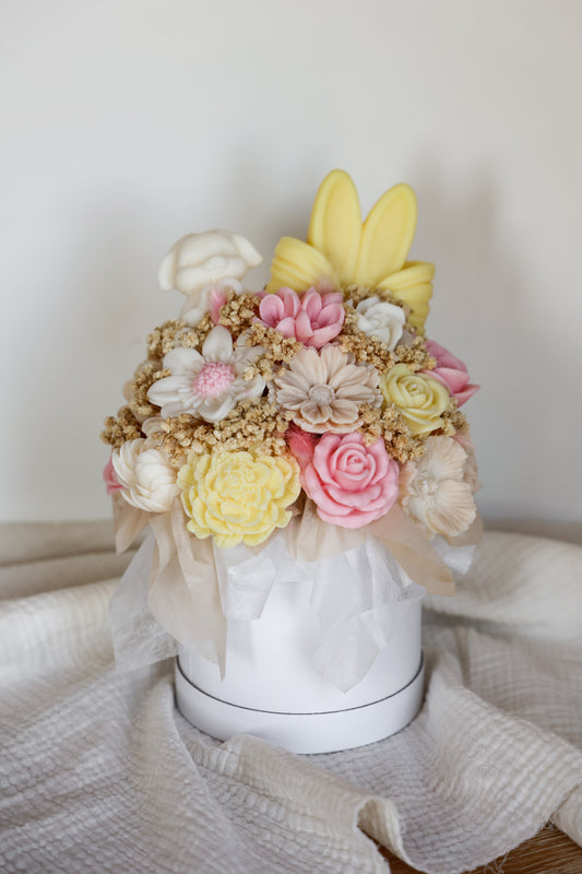 Osterblumenstrauß aus Wachsblüten Gelb/Rosa