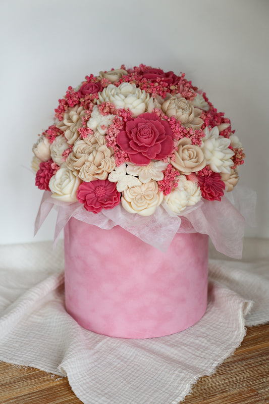 XXL Blumenstrauß aus Wachsblüten Samt Puder/Berry