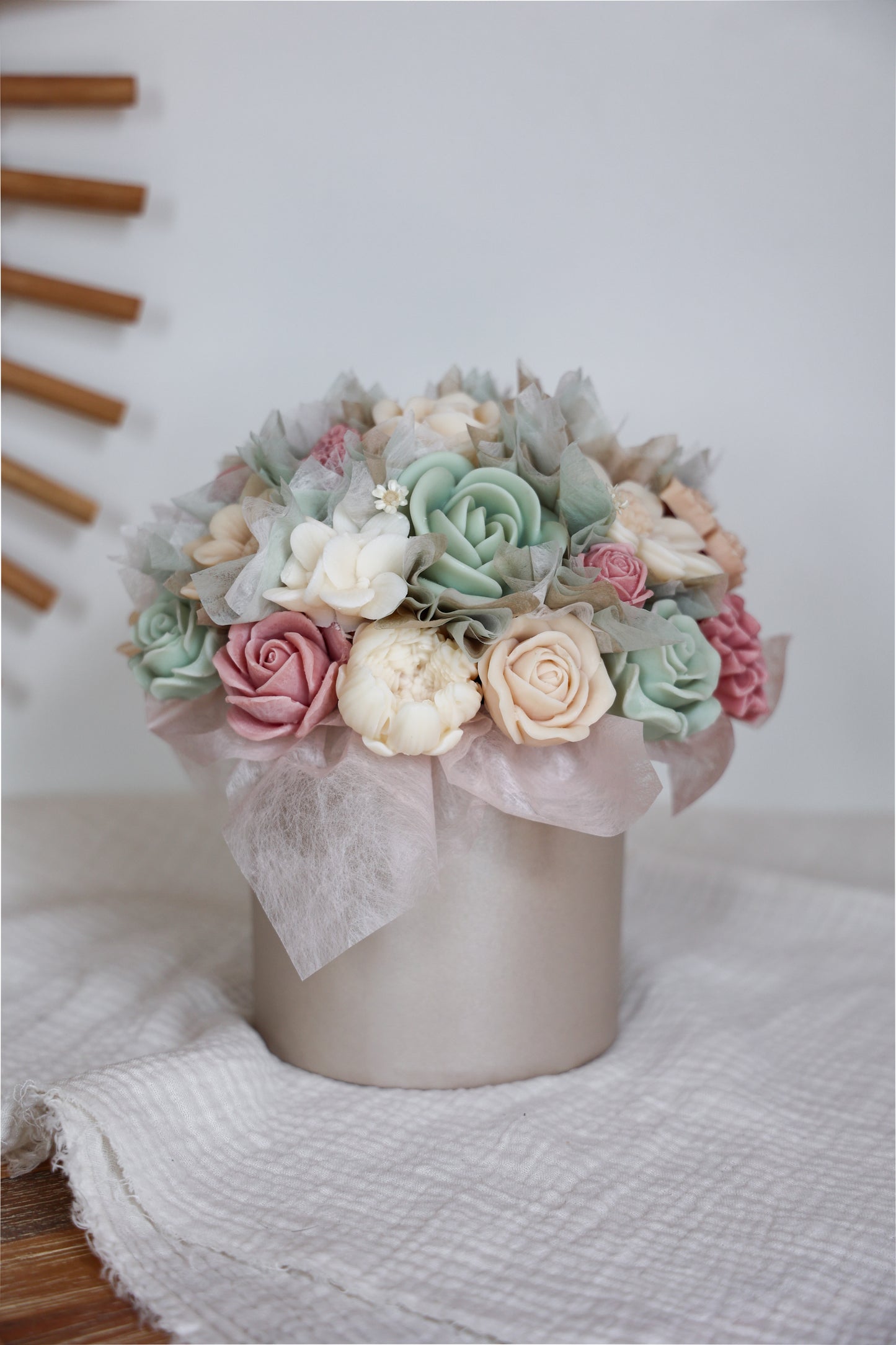 Blumenstrauß aus Wachblüten Beige Pearl